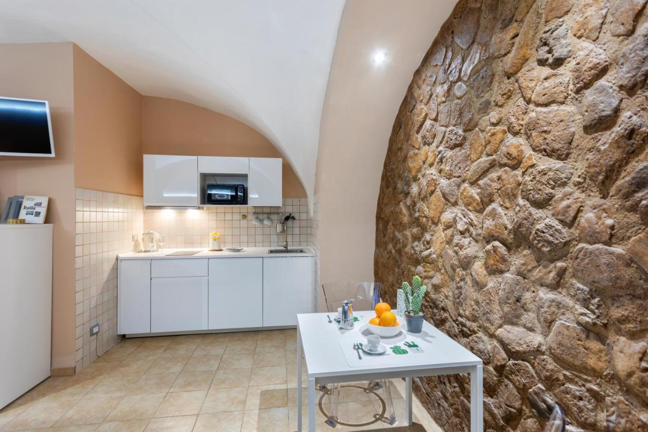 Cerami Studio Flat Catania-Fontanarossai nemzetközi repülőtér Kültér fotó